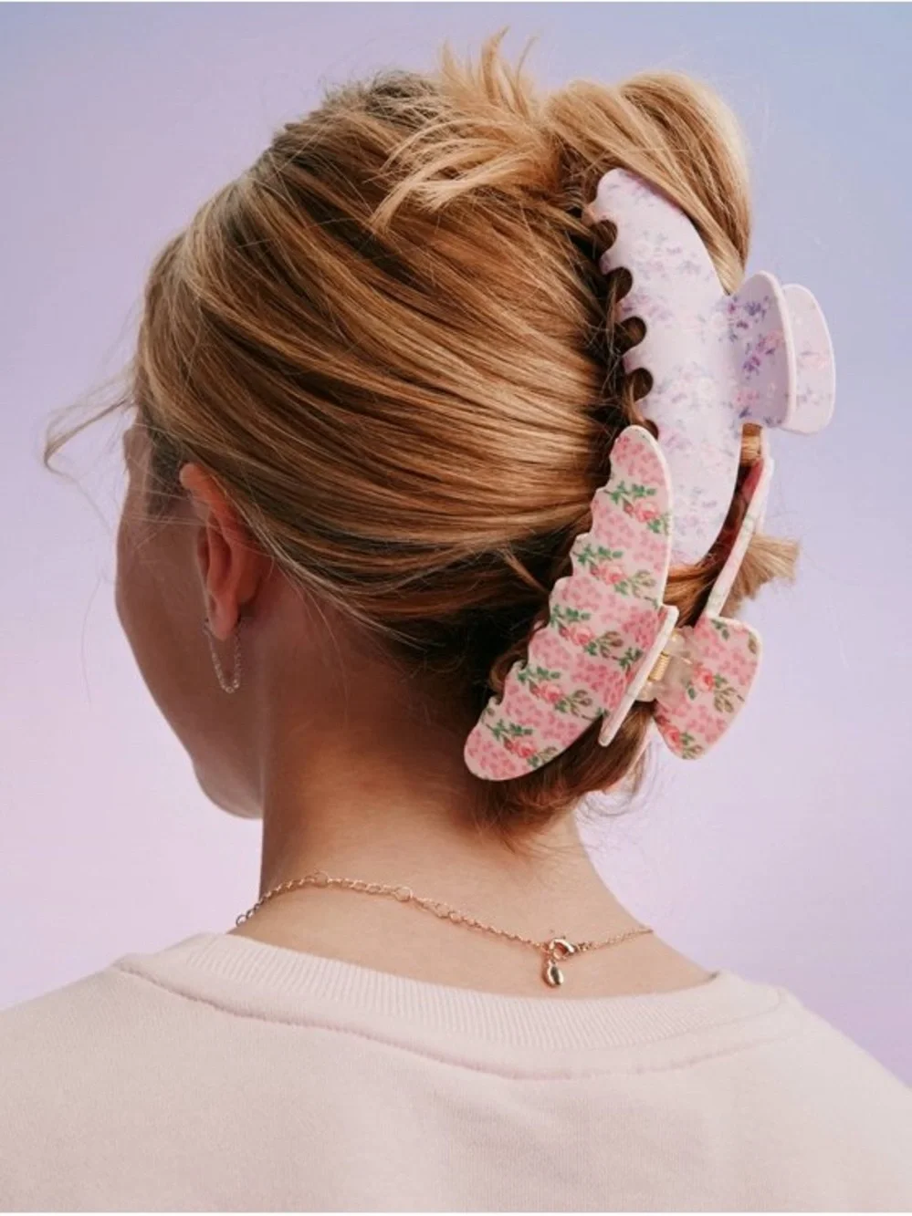 IN-HAND | LoveShackFancy x Target Goody Large Claw Clip Strawberry Macaroon